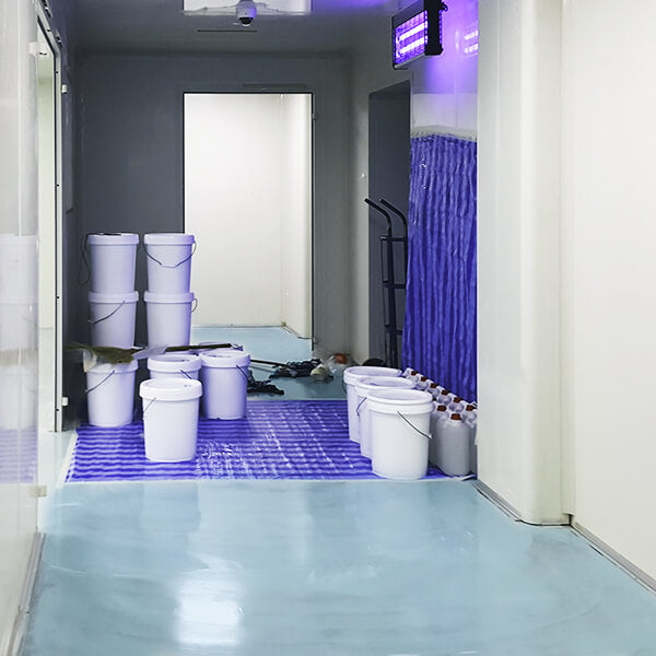 100% Solids Epoxy Coating
